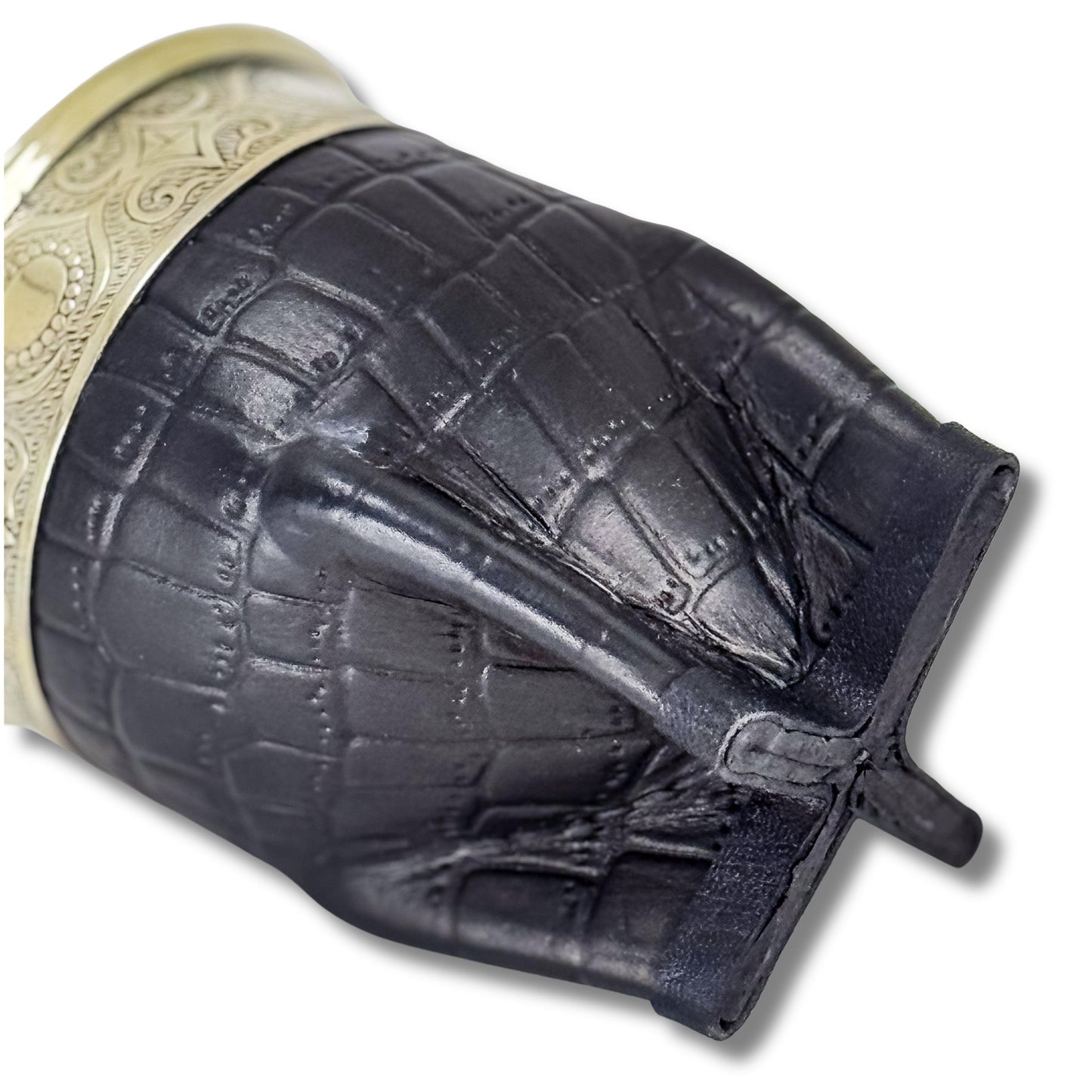 Imperial Mate Gourd with Croco Leather and Chiseled Virola - Argentinian Mate Cup for Yerba Mate