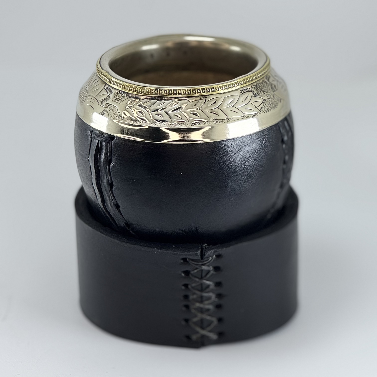 Torpedo Mate with Leather Stand - Argentinian Mate Cup for Yerba Mate
