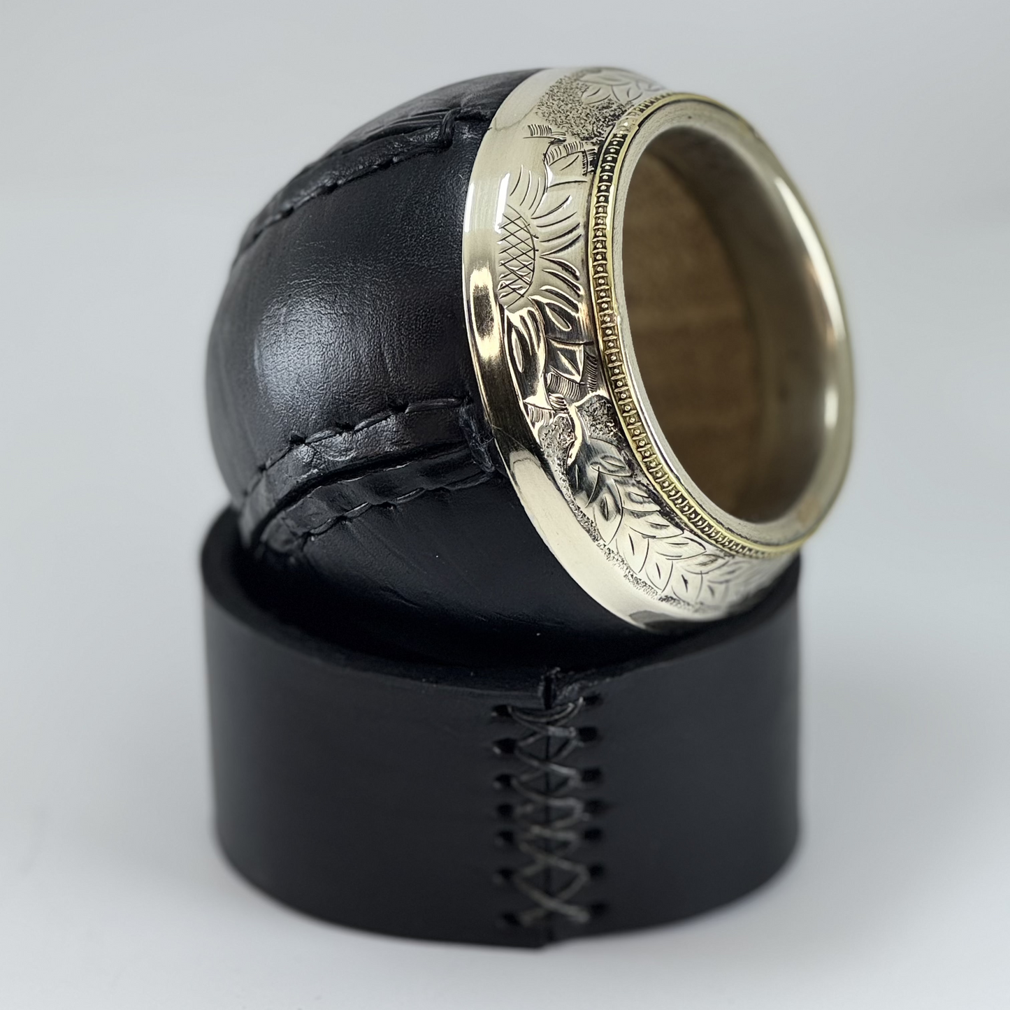 Torpedo Mate with Leather Stand - Argentinian Mate Cup for Yerba Mate
