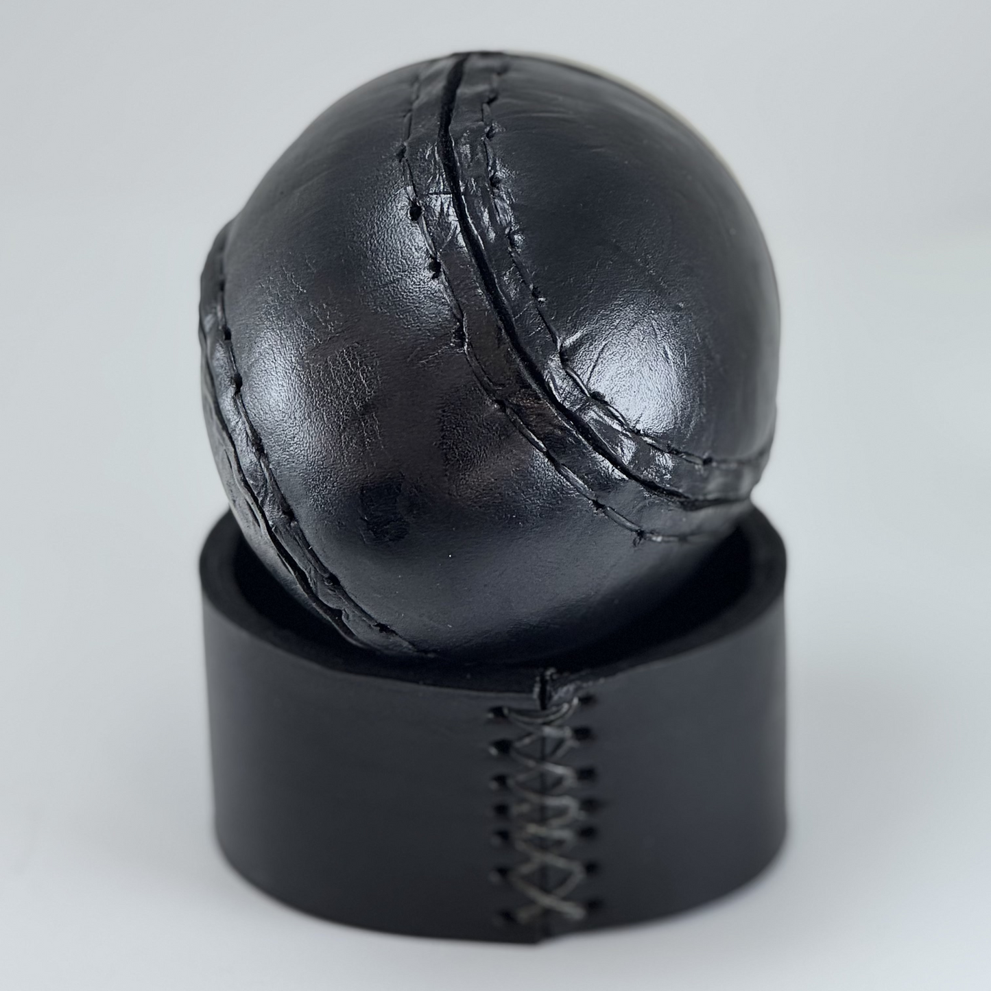 Torpedo Mate with Leather Stand - Argentinian Mate Cup for Yerba Mate