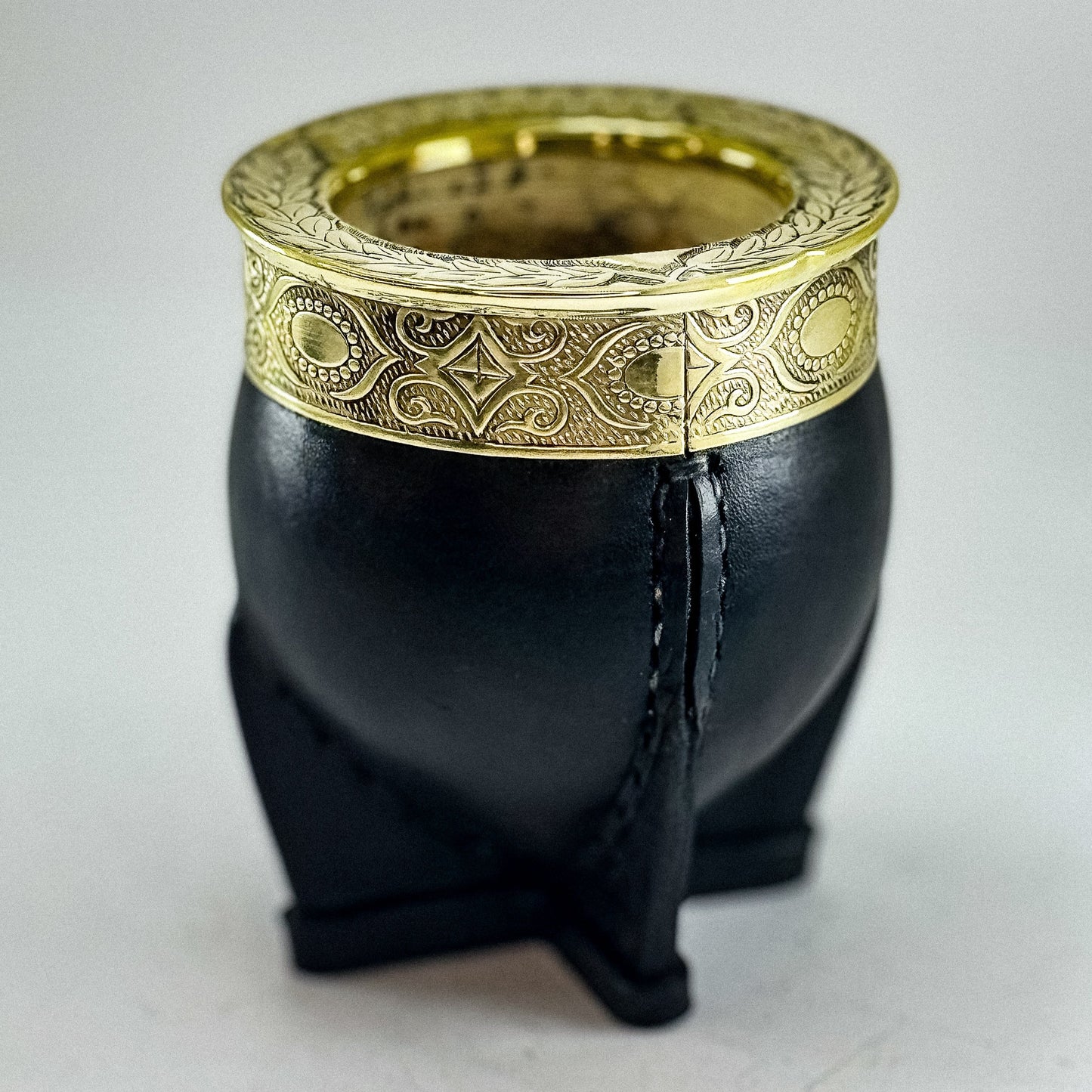 Imperial Chiseled Gourd - Bronze Virola - Argentinian Mate Cup for Yerba Mate