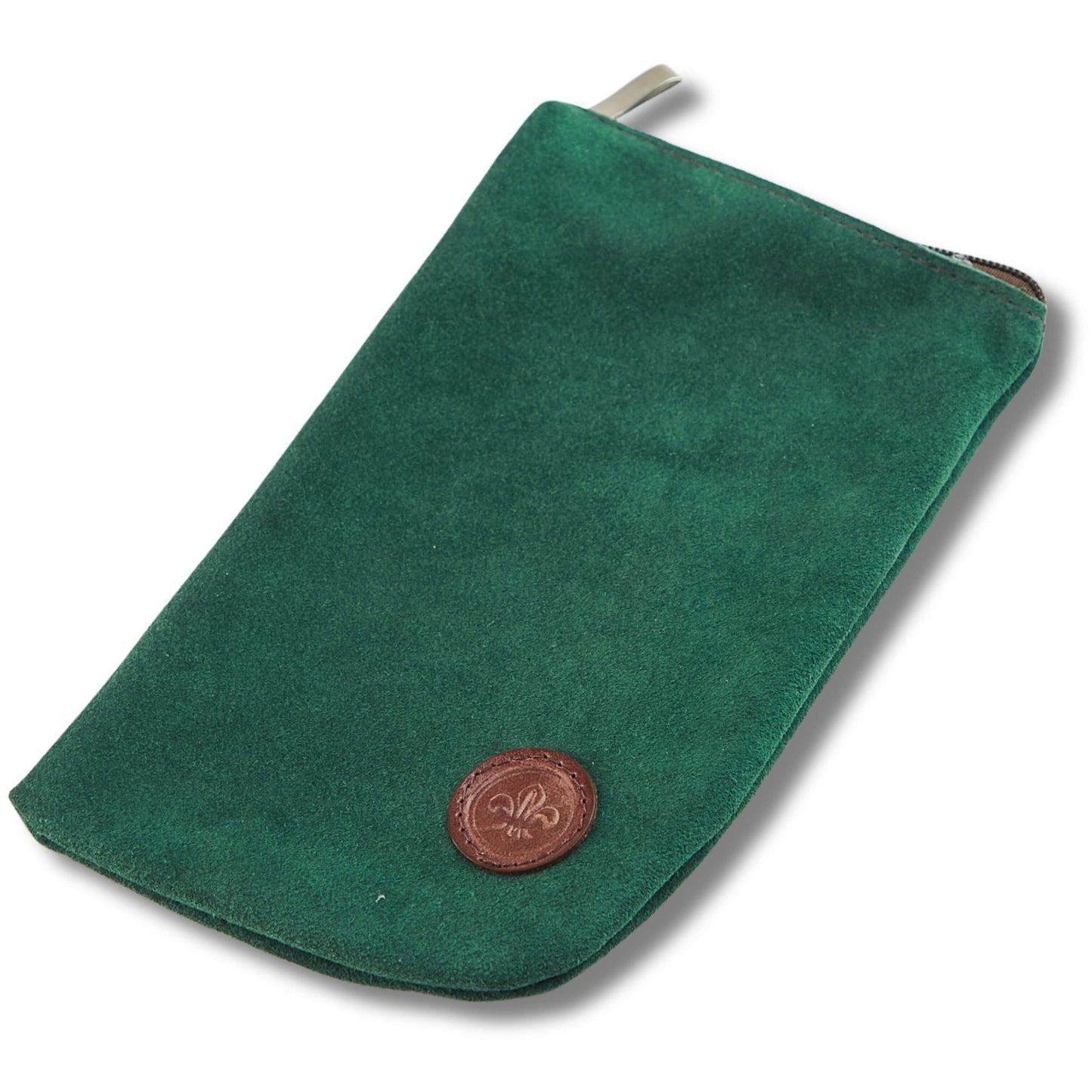 Leather yerbero colour green with zip system to prevent the yerba mate to spill everywhere